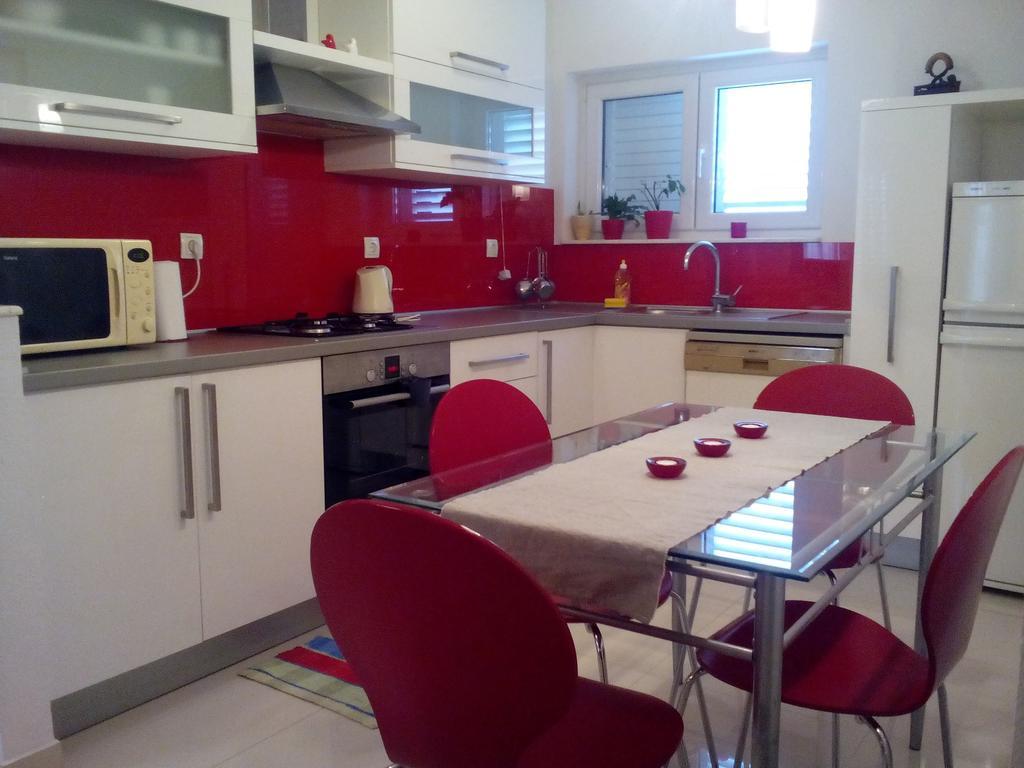 Apartment Petra Baška Voda المظهر الخارجي الصورة